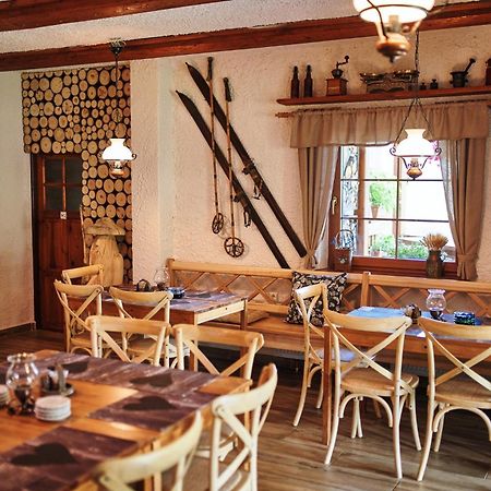 Pension & Restaurant Krakonos Harrachov Exterior foto