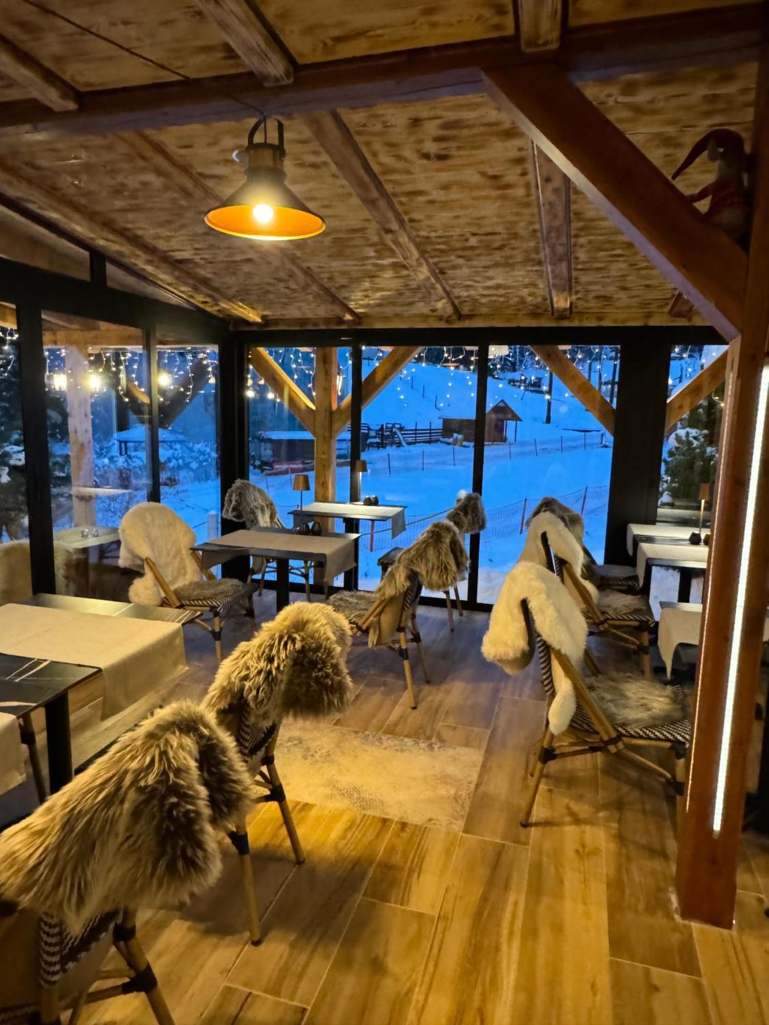 Pension & Restaurant Krakonos Harrachov Exterior foto