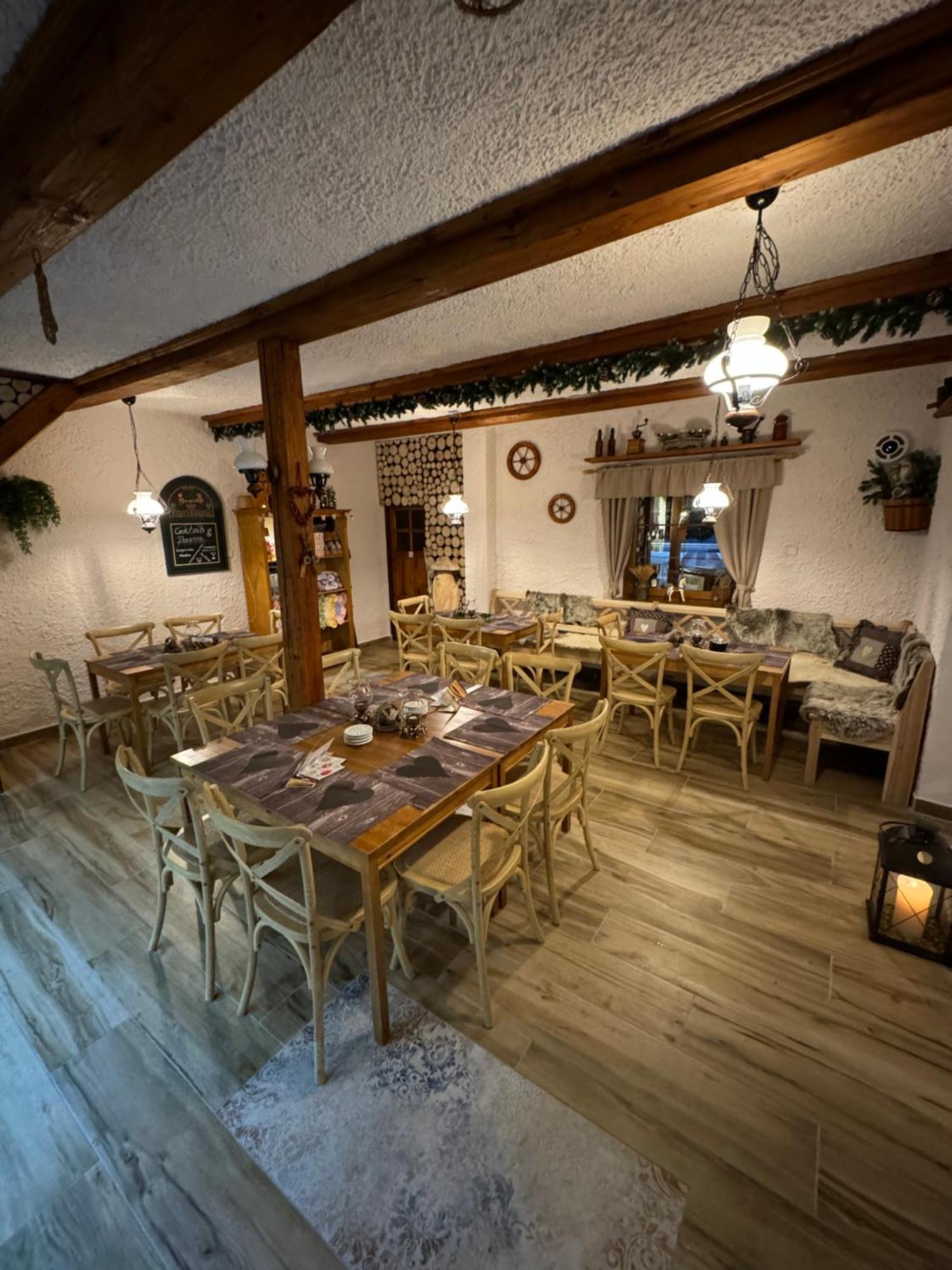 Pension & Restaurant Krakonos Harrachov Exterior foto